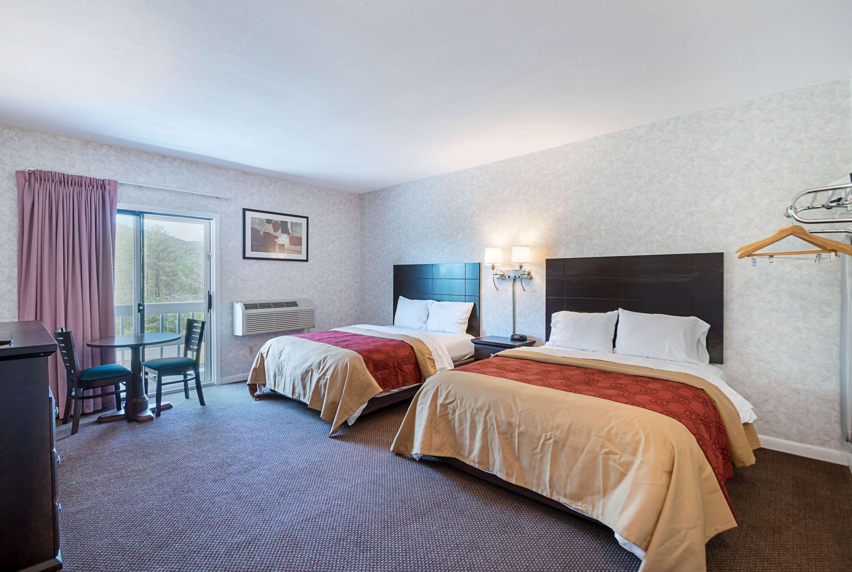 Econo Lodge Lee - Great Barrington Exteriér fotografie