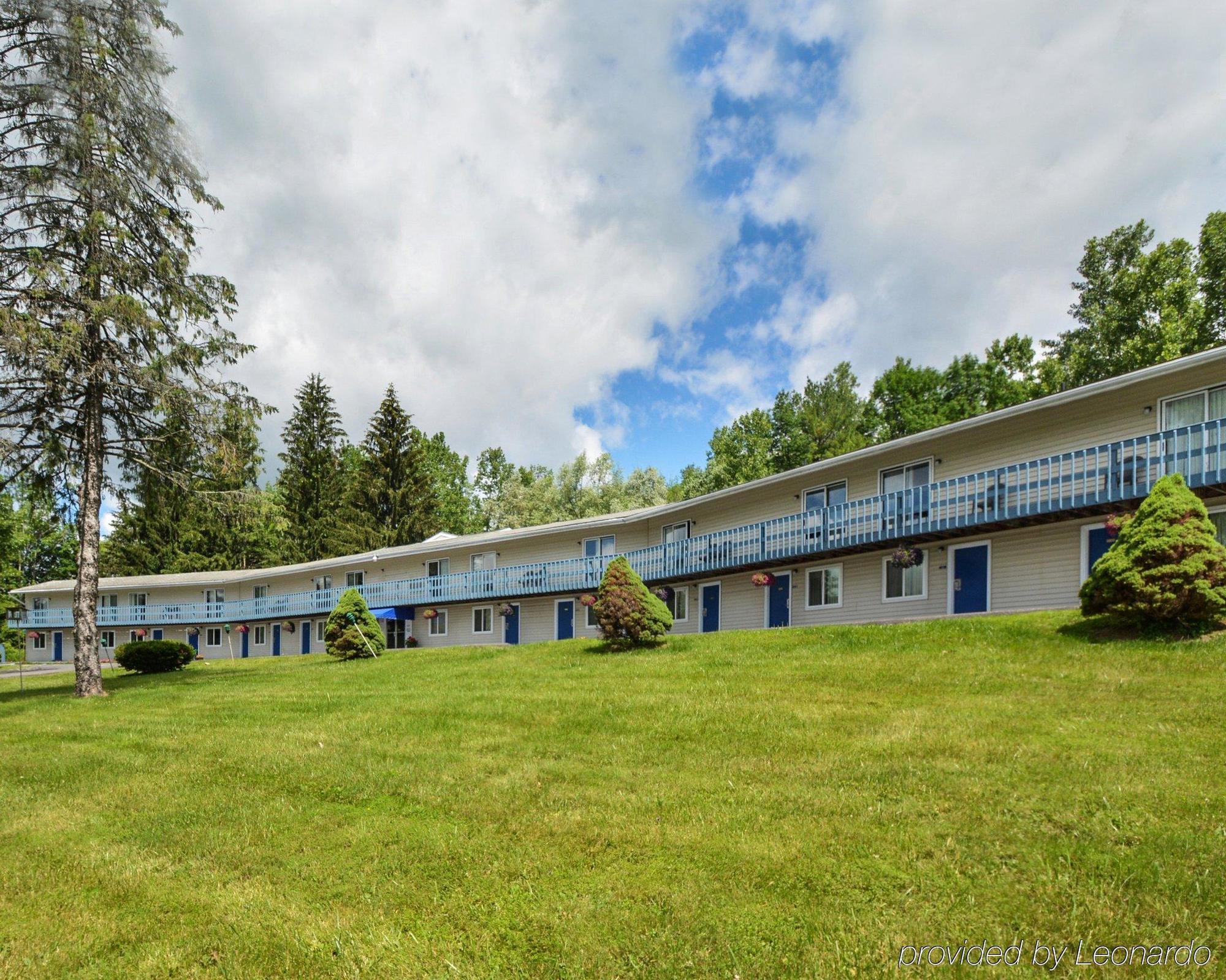 Econo Lodge Lee - Great Barrington Exteriér fotografie